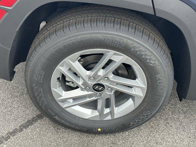 2025 Hyundai Tucson SE photo 13