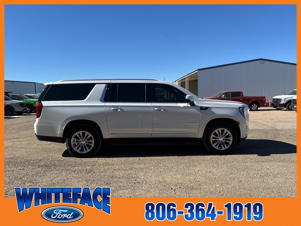 2022 Gmc Yukon XL SLT photo 2