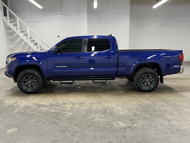 2023 Toyota Tacoma SR5 photo 2