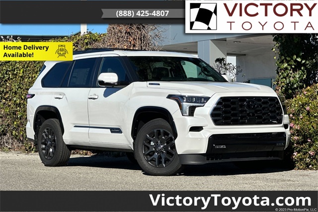 2026 Toyota Sequoia Platinum's photo
