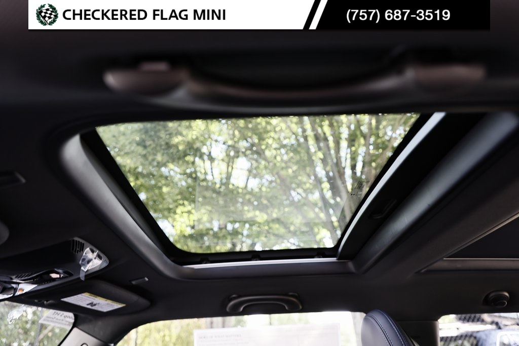 2025 Mini Cooper S Iconic photo 20