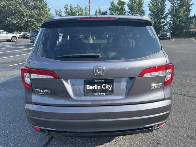 2022 Honda Pilot Special Edition photo 4