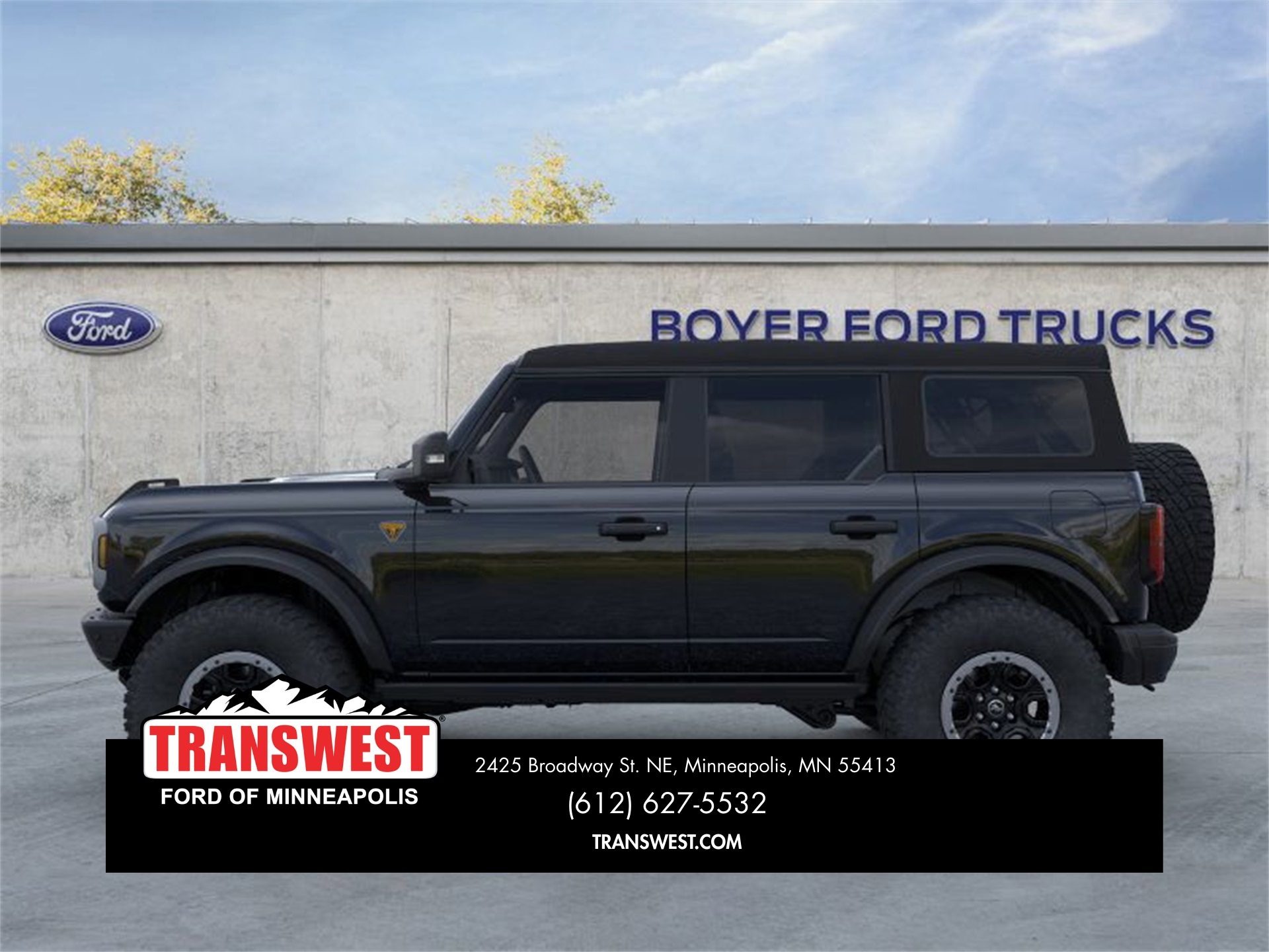 2023 Ford Bronco Badlands photo 3