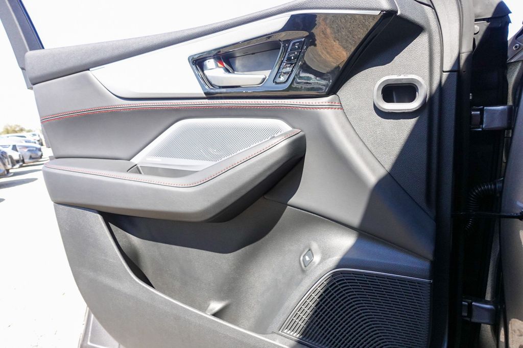 2026 Acura MDX SH-AWD A-Spec photo 14