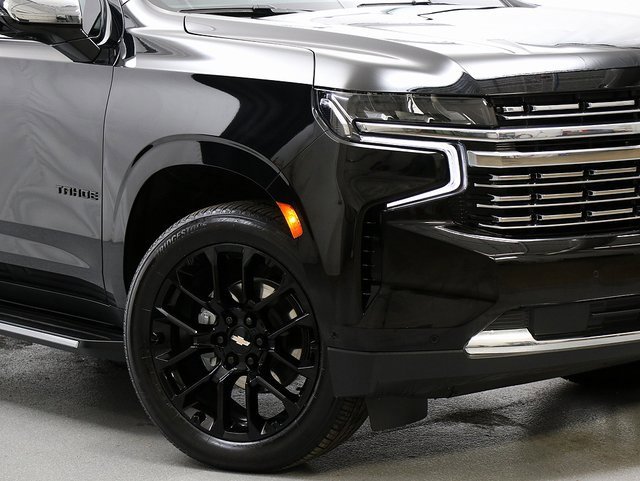 2023 Chevrolet Tahoe Premier photo 3