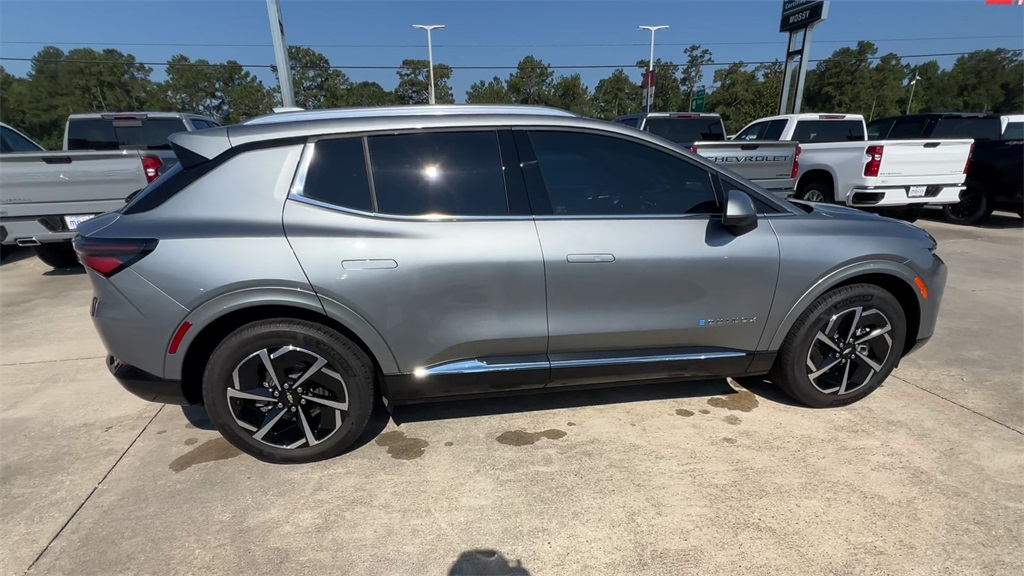 2024 Chevrolet Equinox EV 1LT photo 9