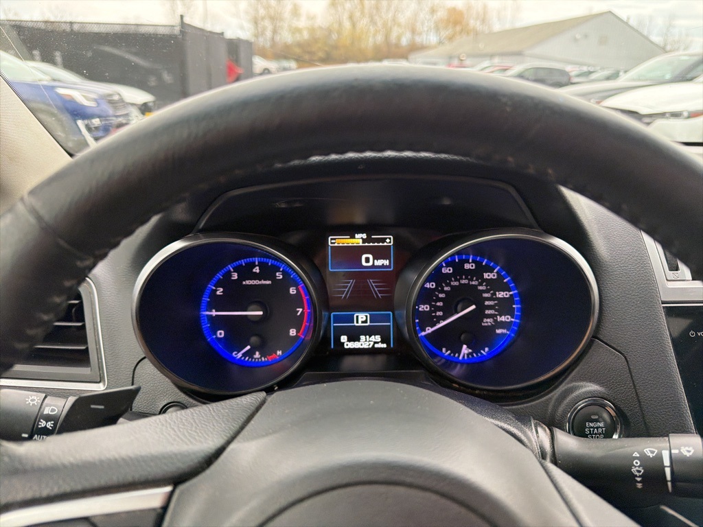 2017 Subaru Outback 2.5i Limited photo 4