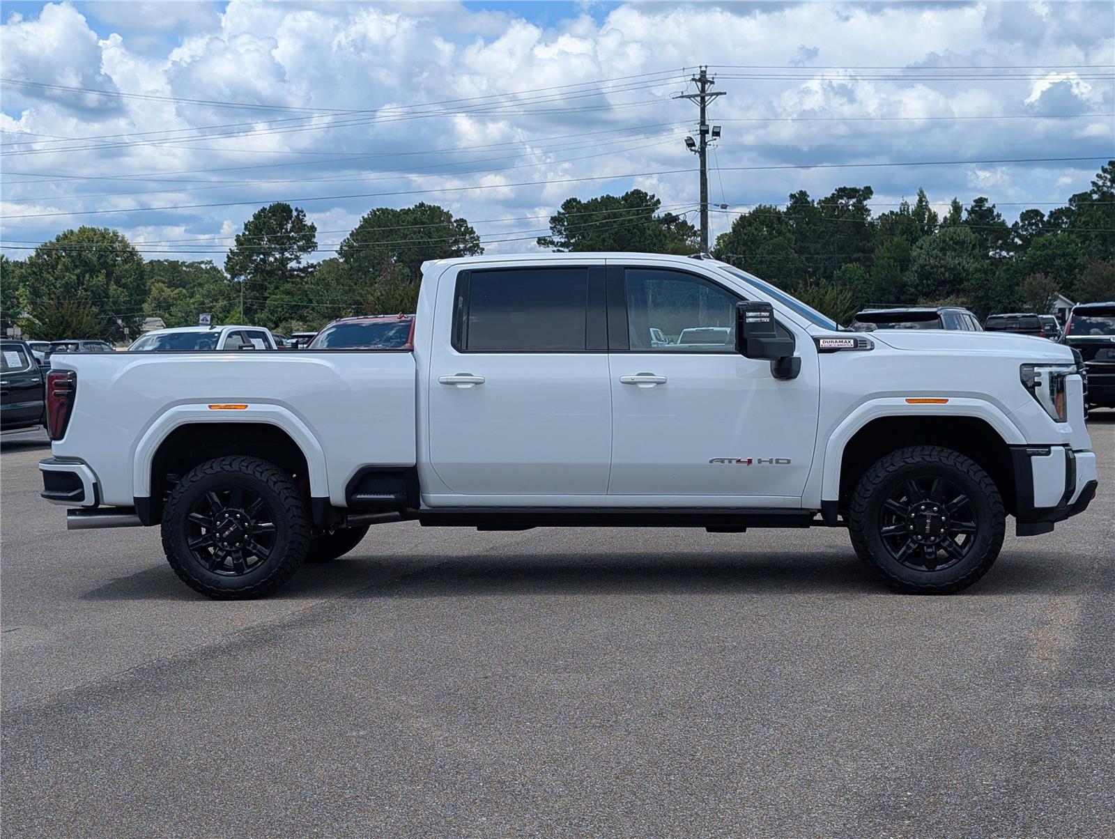2025 Gmc Sierra 2500 HD AT4 photo 9