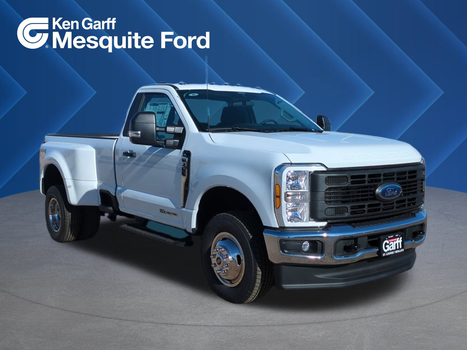 2026 Ford F-350 Super Duty XL's photo