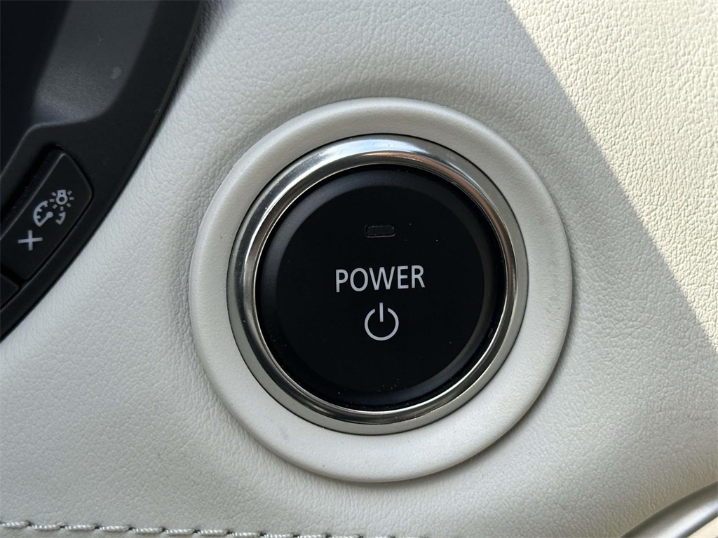 2024 Mazda CX-90 Plug-in Hybrid Premium Plus photo 6