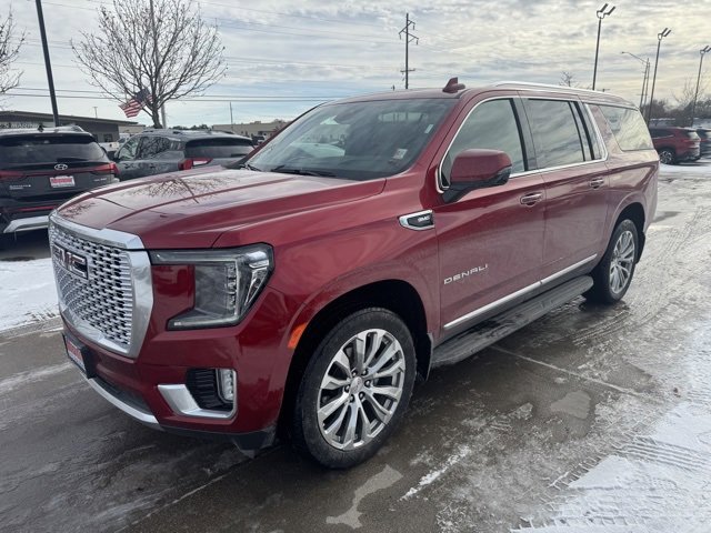 2024 GMC Yukon XL Denali's photo