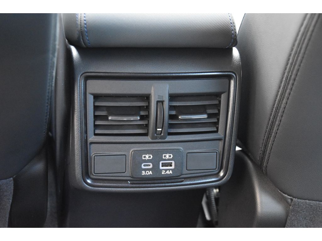 2025 Subaru Forester Limited photo 12