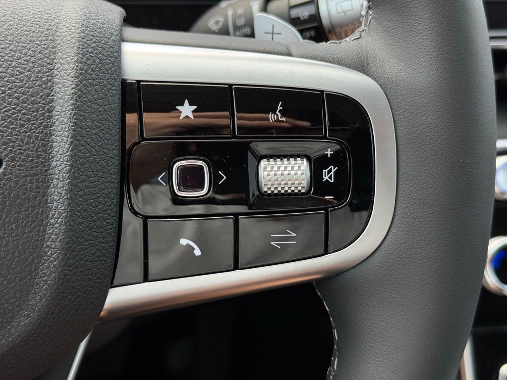 2025 Genesis GV80 2.5T AWD photo 27