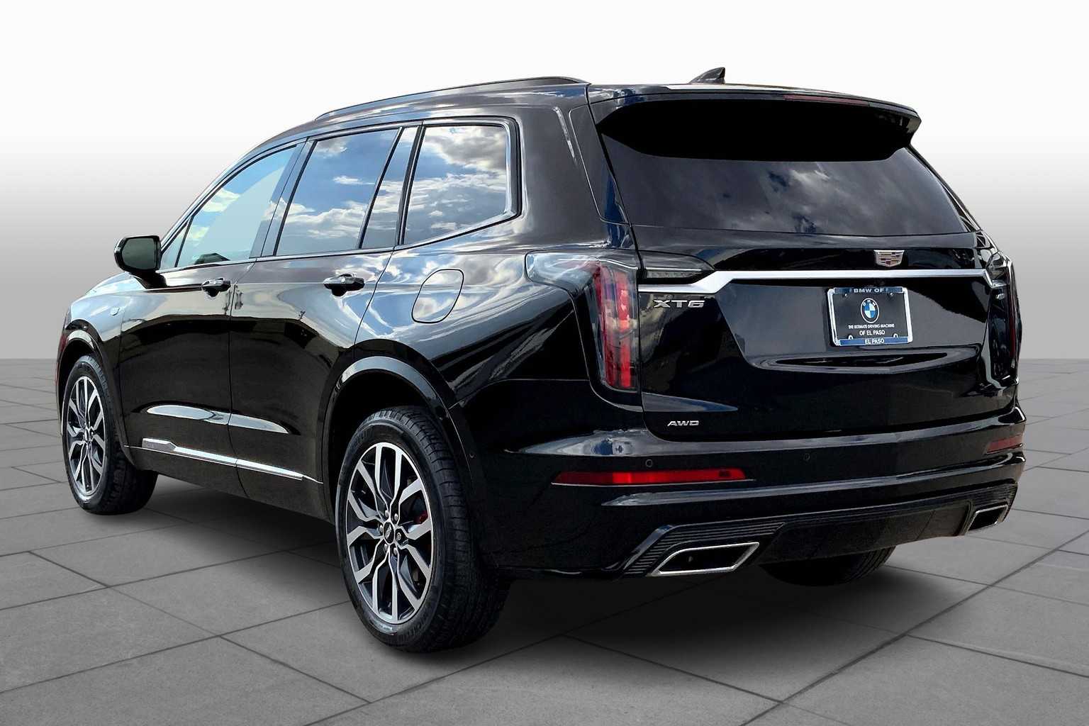 2023 Cadillac XT6 Sport photo 11