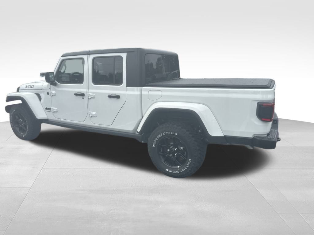2025 Jeep Gladiator Willys photo 13