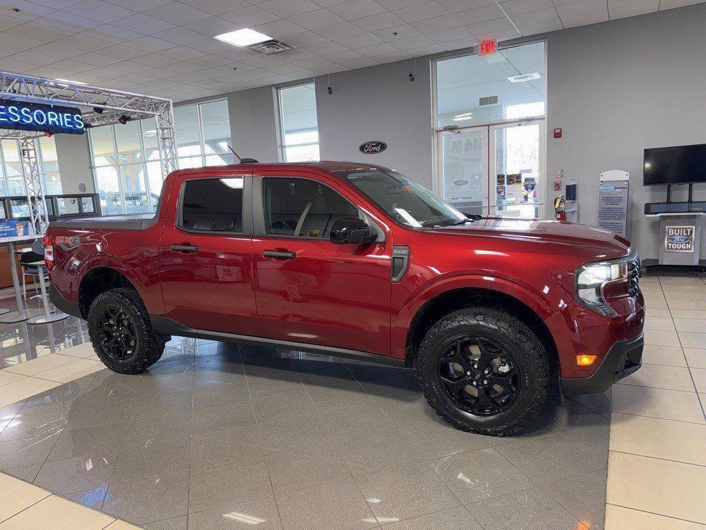 2025 Ford Maverick XLT photo 11