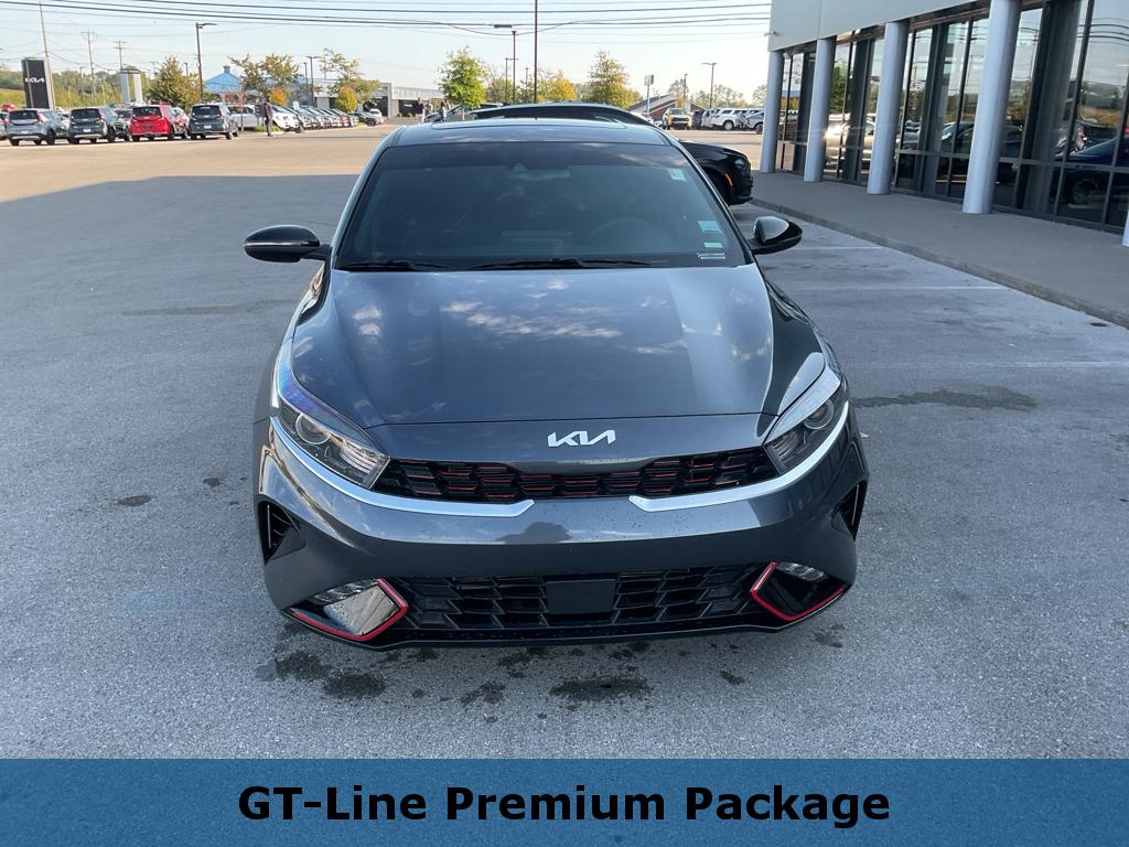 2024 Kia Forte GT-Line photo 2