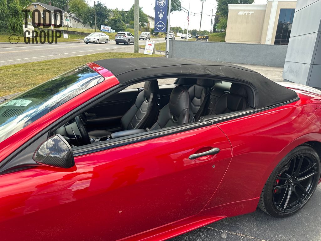 2018 Maserati Granturismo Sport photo 18