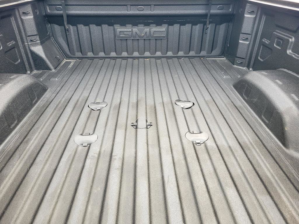 2025 GMC SIERRA HD - Image 26