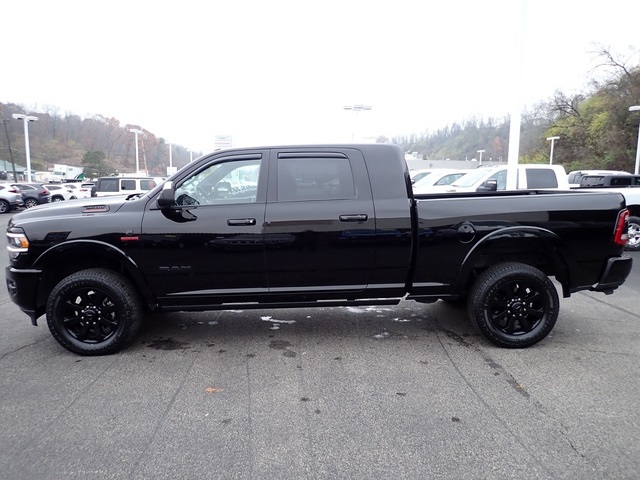 2022 Ram 2500 Laramie photo 2