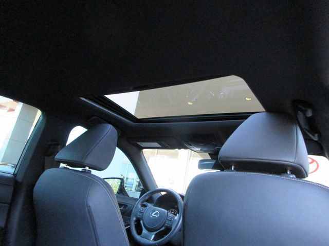 2024 Lexus IS 300 photo 21