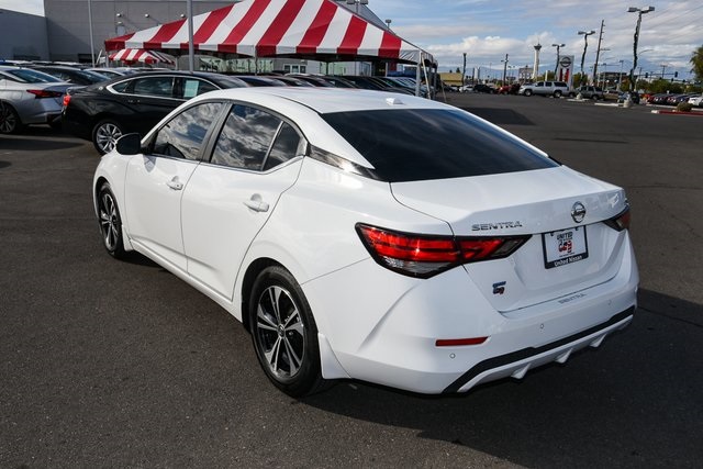 2022 Nissan Sentra SV photo 3