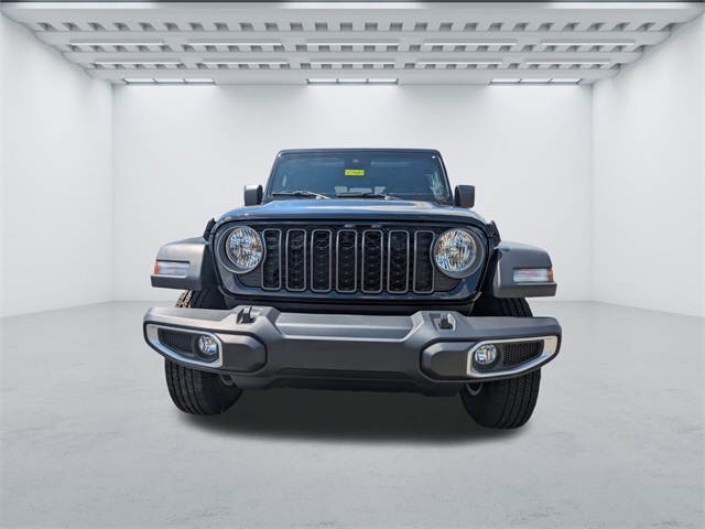 2025 Jeep Gladiator Sport S photo 2