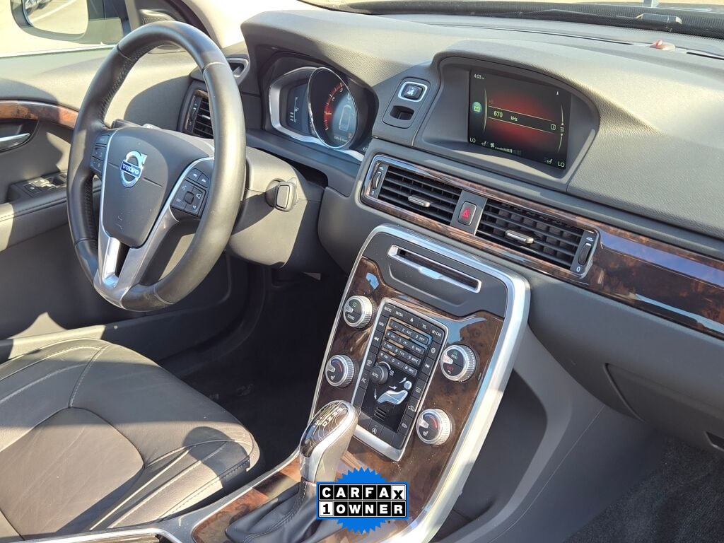 2016 Volvo S80 T5 Drive-E photo 4