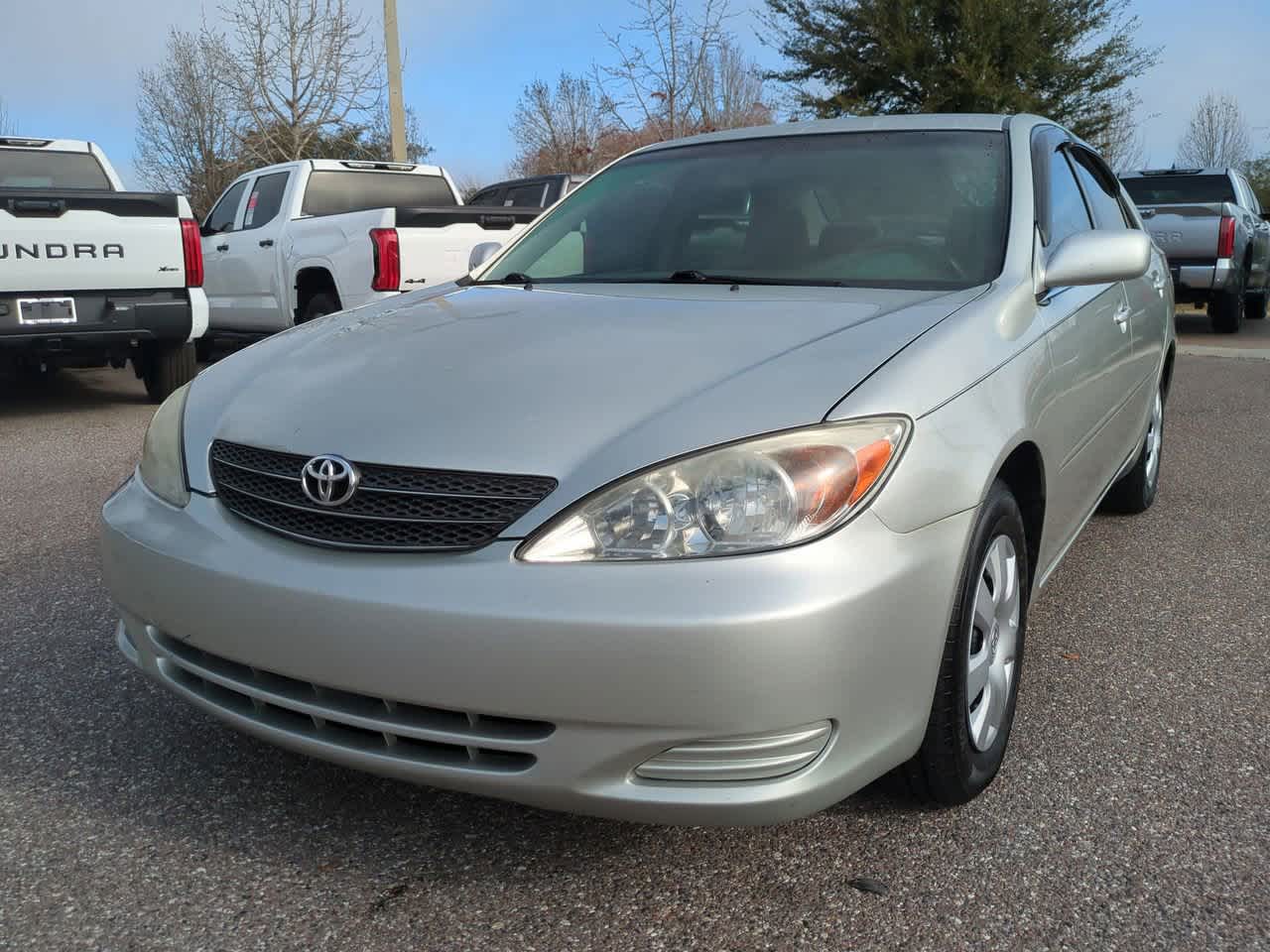 Used 2004 Toyota Camry LE with VIN JTDBE32K740248634 for sale in Wesley Chapel, FL
