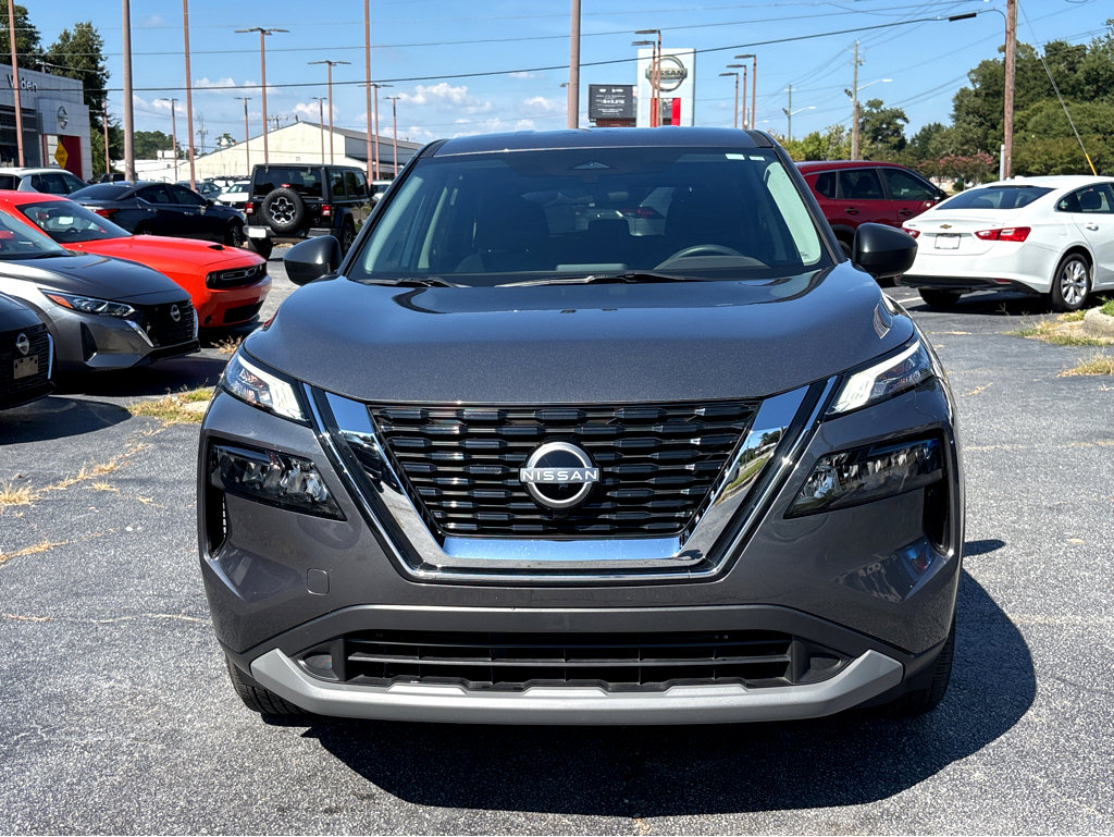 2023 Nissan Rogue S photo 2