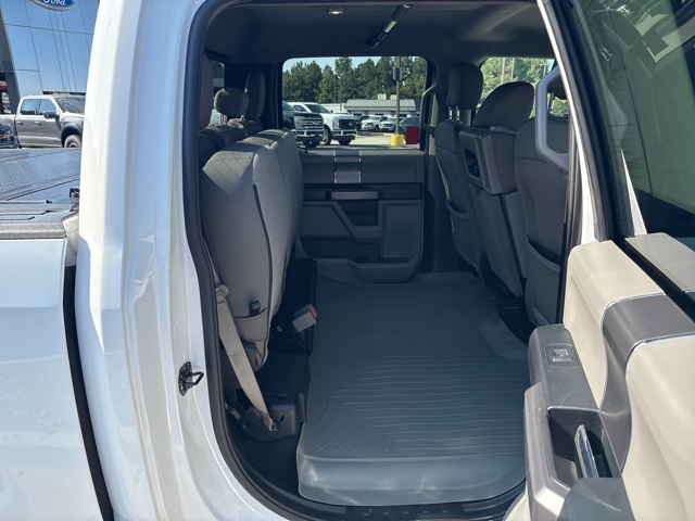 2020 Ford F-150 XLT photo 25
