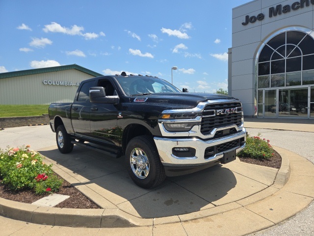 2025 Ram 2500 Tradesman photo 3