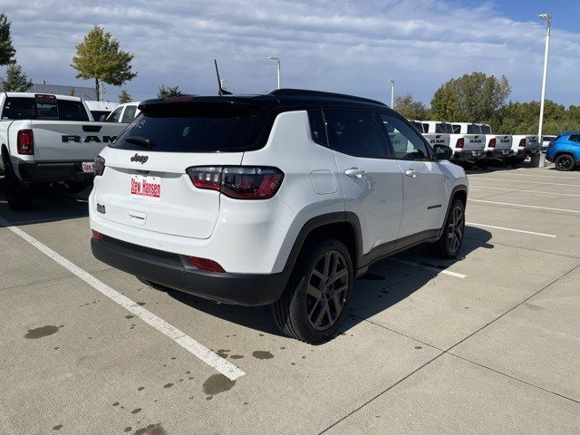 2026 Jeep Compass Limited Altitude photo 4