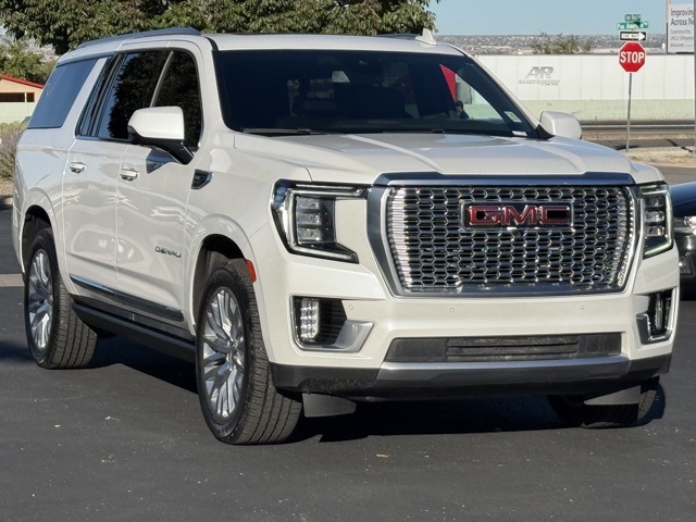 2023 Gmc Yukon XL Denali photo 4