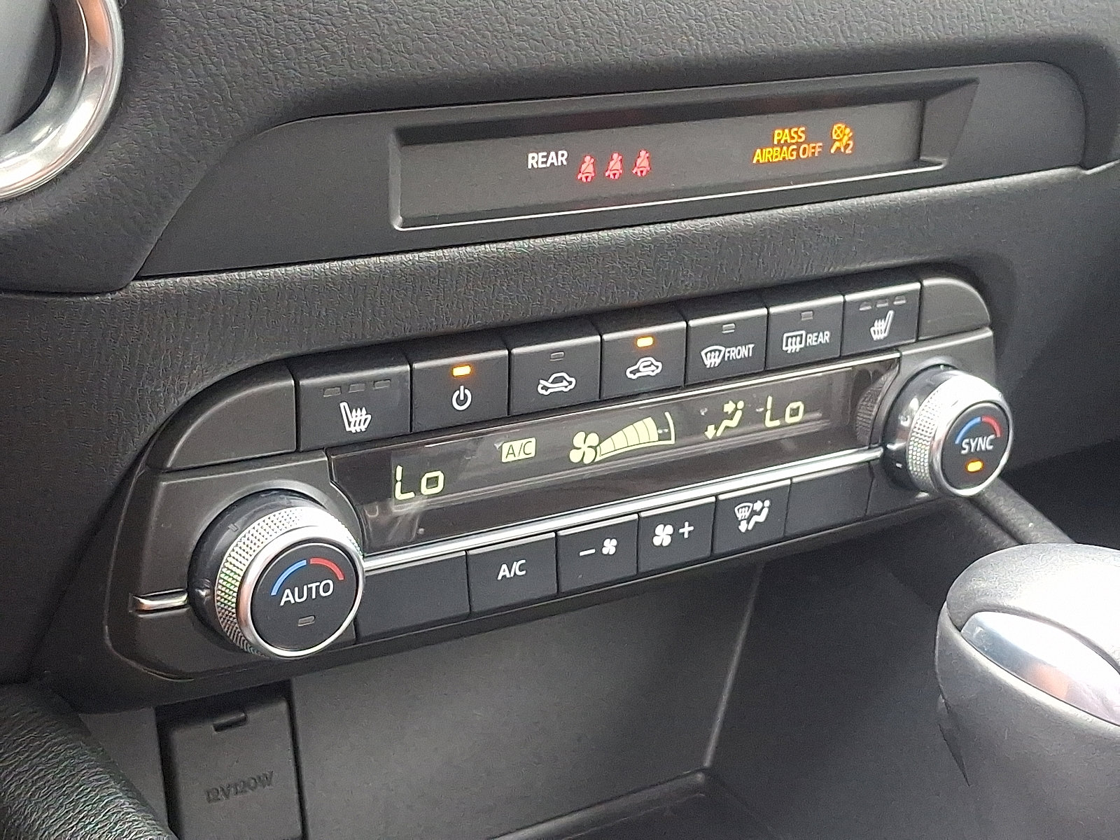 2024 Mazda CX-5 2.5 S Preferred photo 16
