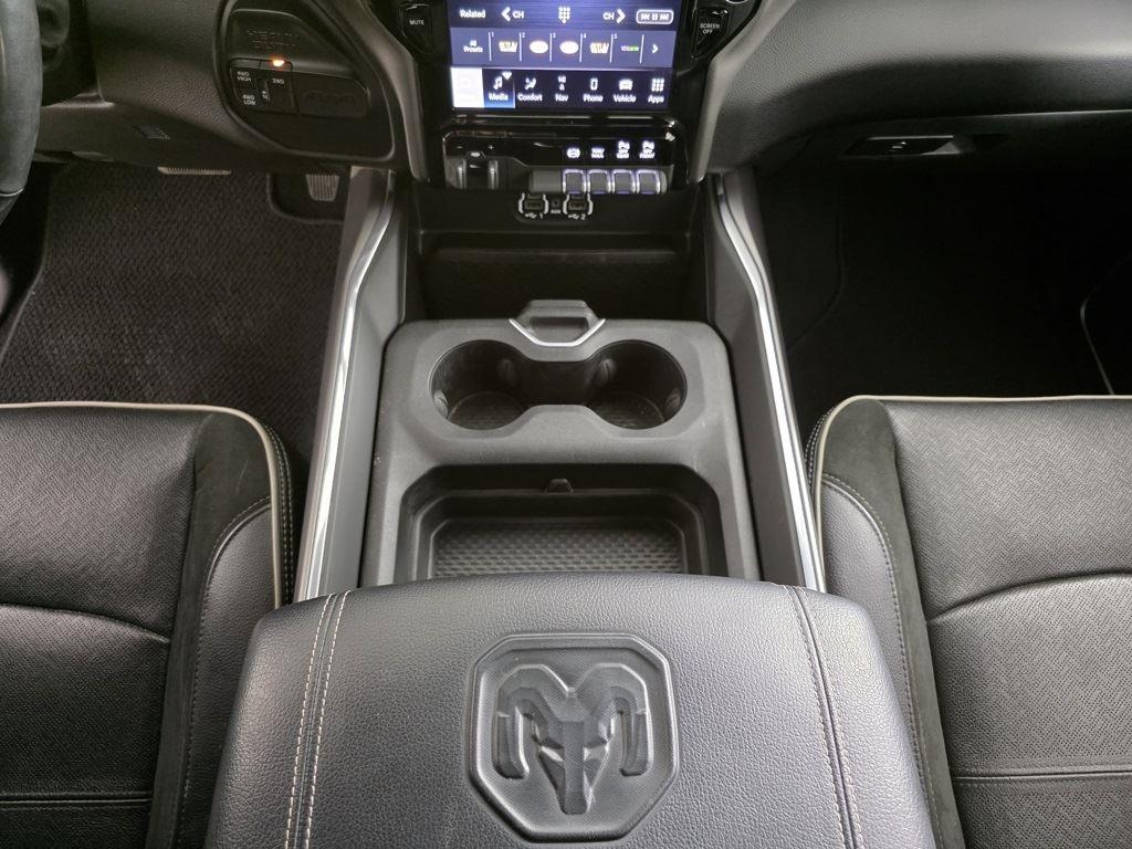 2022 Ram 2500 Laramie photo 35