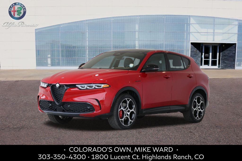 2025 Alfa Romeo Tonale Base's photo