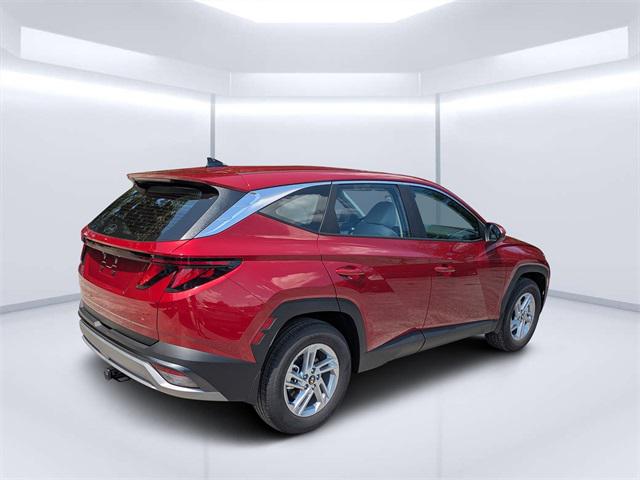 2025 Hyundai Tucson SE photo 3