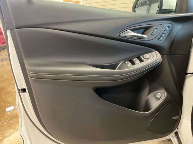 2026 Buick Encore GX Avenir photo 17