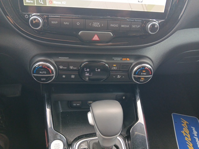 2023 Kia Soul GT-Line photo 11