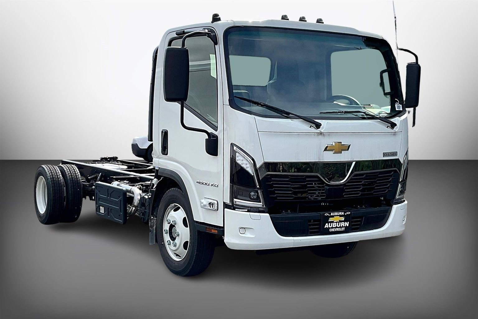 2025 Chevrolet Low Cab Forward Base's photo