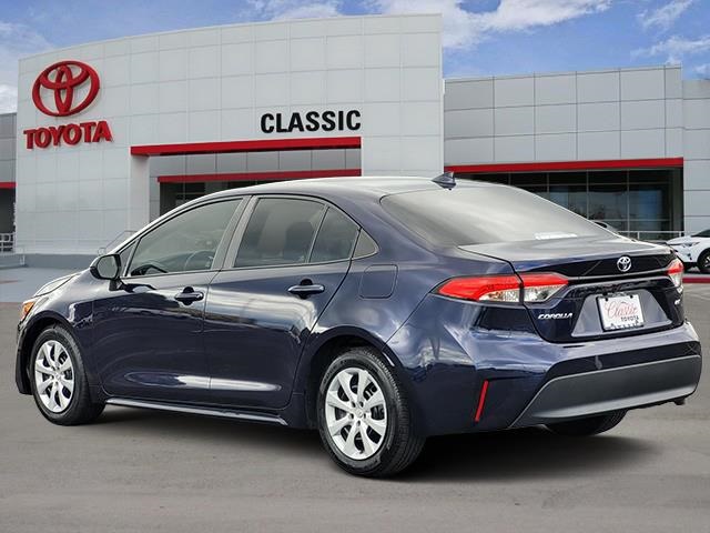 2023 Toyota Corolla LE photo 4