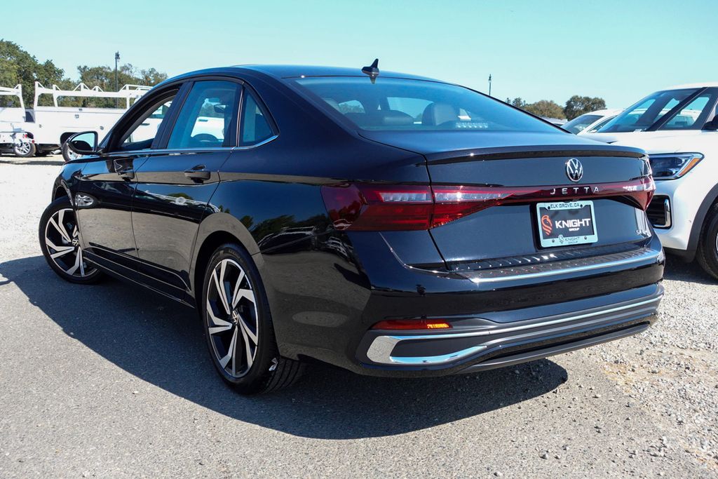 2025 Volkswagen Jetta 1.5T SEL photo 6