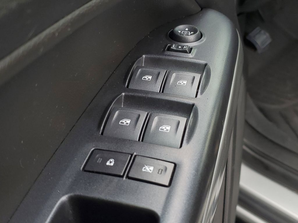2020 Chevrolet Colorado ZR2 photo 19