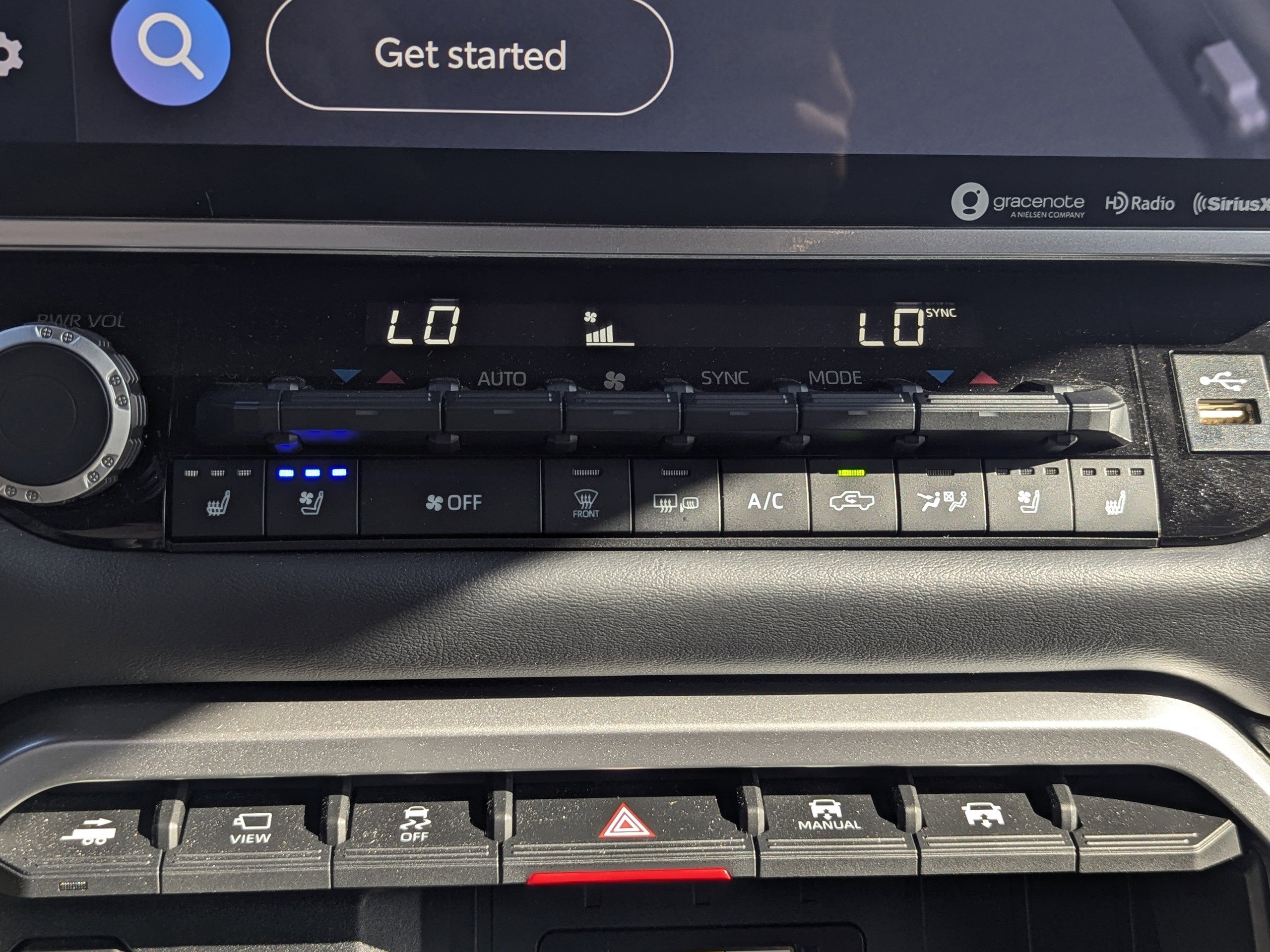 2022 Toyota Tundra Platinum photo 24