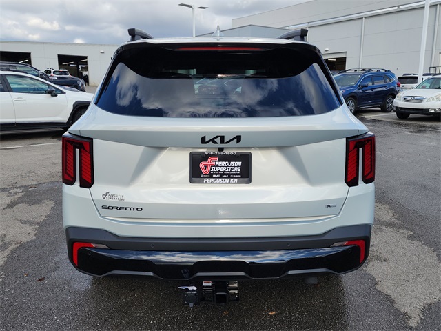 2026 Kia Sorento X-Line SX photo 3