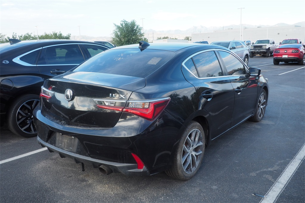 2019 Acura ILX Premium photo 3
