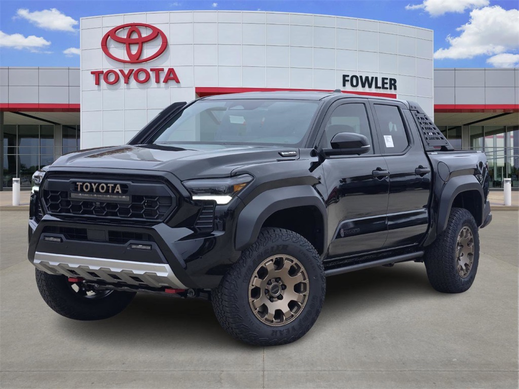 2025 Toyota Tacoma Trailhunter's photo