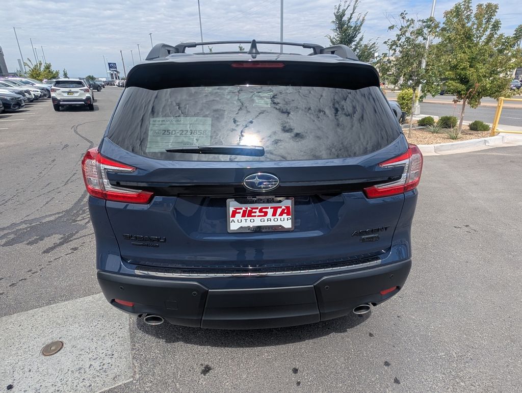 2025 Subaru Ascent Onyx Edition Touring photo 6