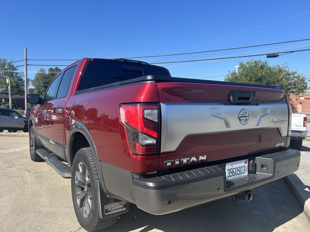 2020 Nissan Titan Platinum Reserve photo 7